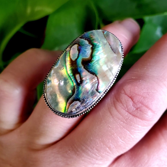 New Oversized Abalone Shell 925 Silver Statement Ring. - Picture 4 of 16